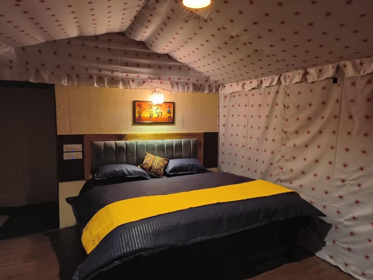 Riverside Glamping By Stayapart X Elephant Brook Bijni Exteriör bild